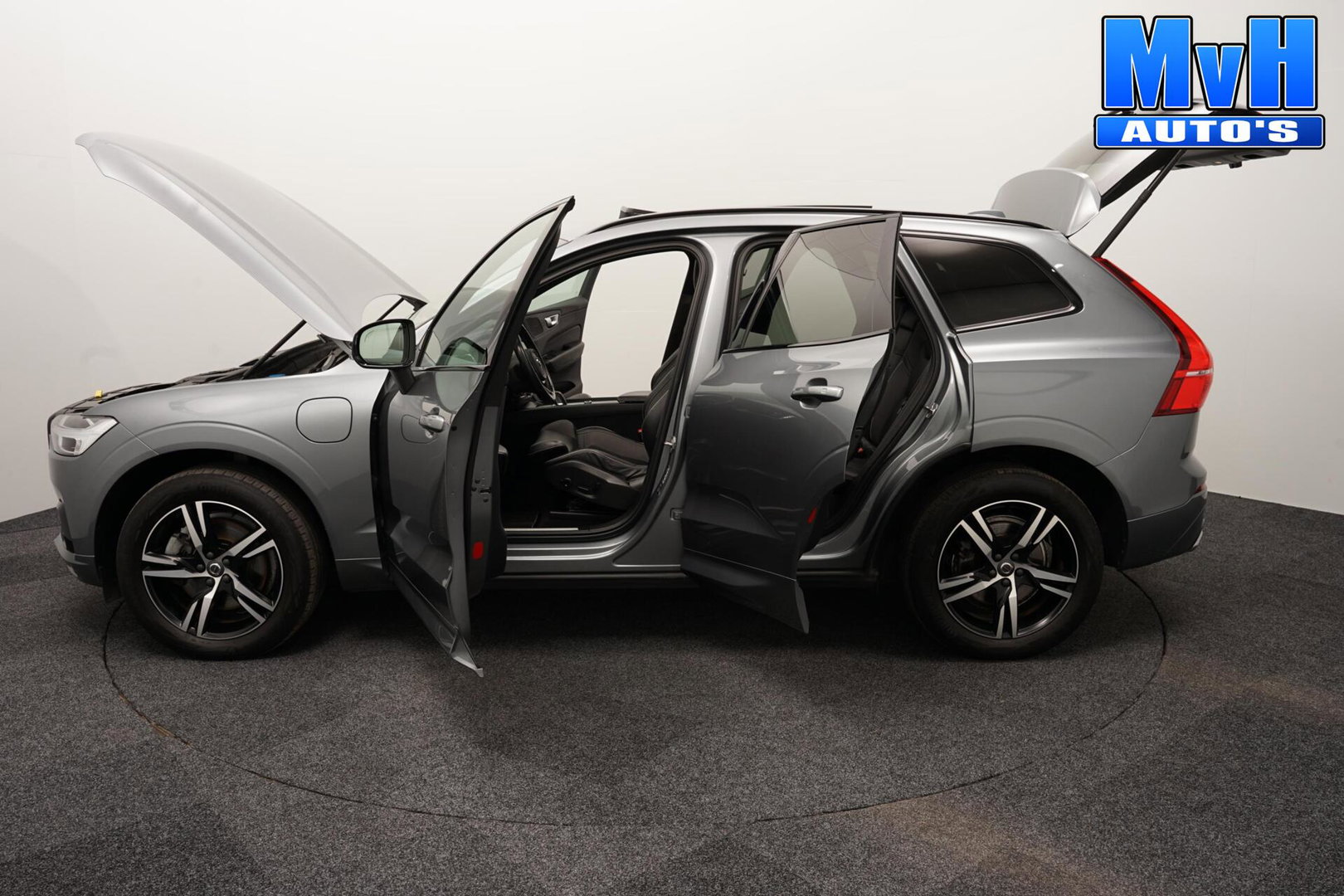 Volvo XC60 2.0 PHEV T6 AWD R-Design|PANO|H/K|TREKH|SOH93%