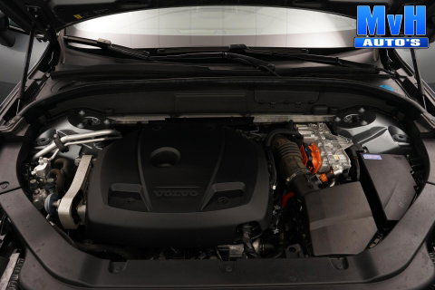 Volvo XC60 2.0 PHEV T6 AWD R-Design|PANO|H/K|TREKH|SOH93%
