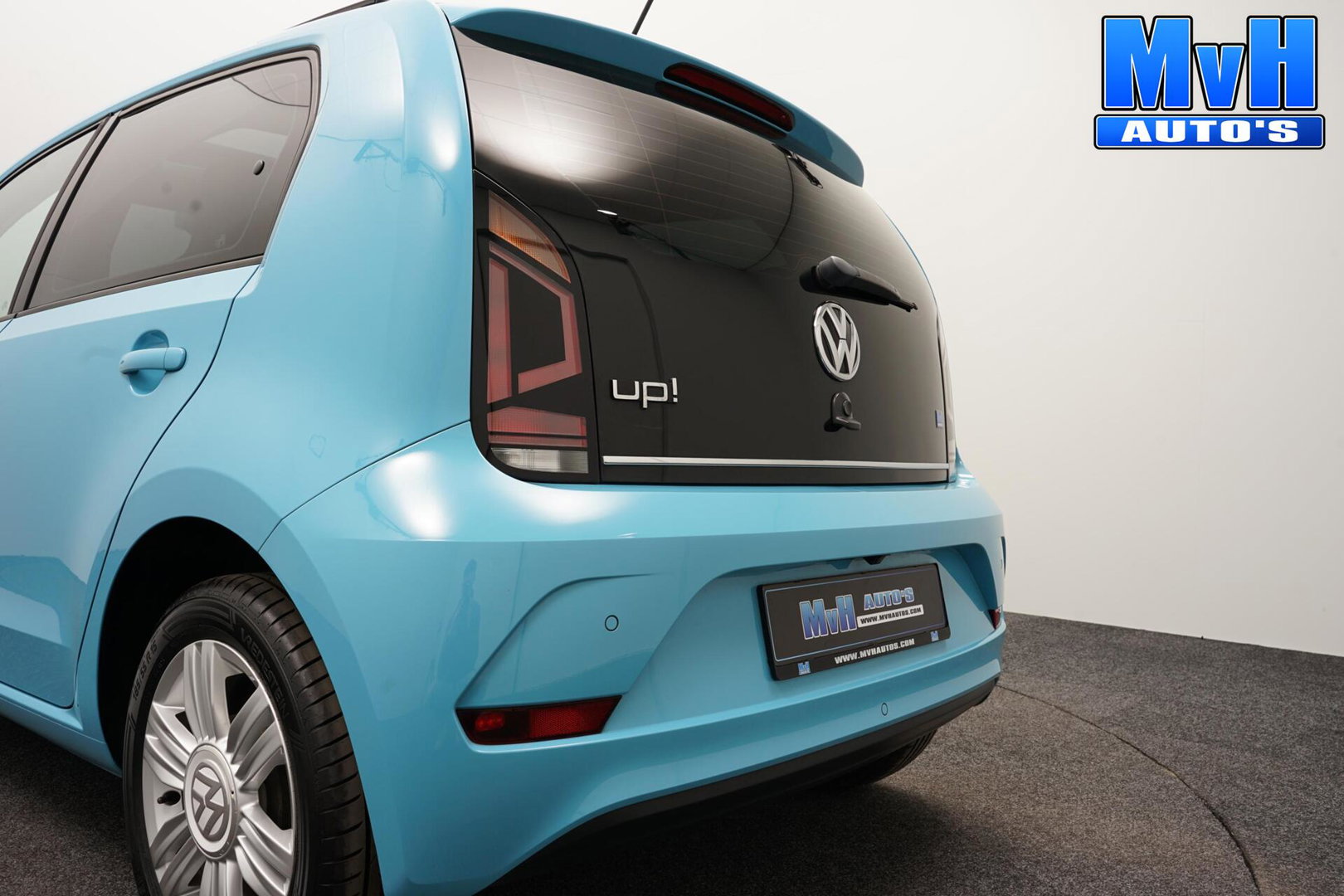 Volkswagen up! 1.0 BMT high up!|PANO|CAMERA|CRUISE|ORG.NL