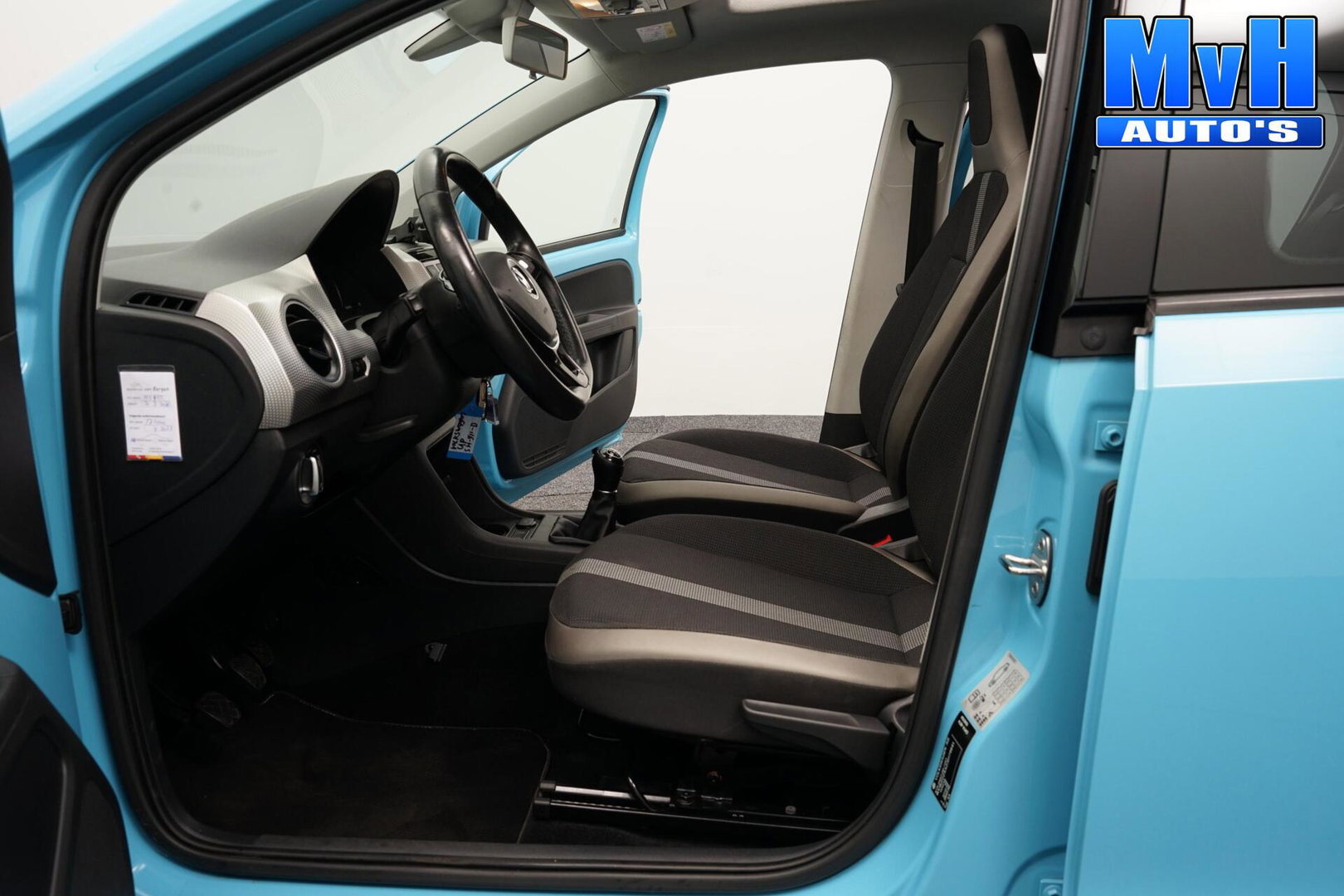 Volkswagen up! 1.0 BMT high up!|PANO|CAMERA|CRUISE|ORG.NL