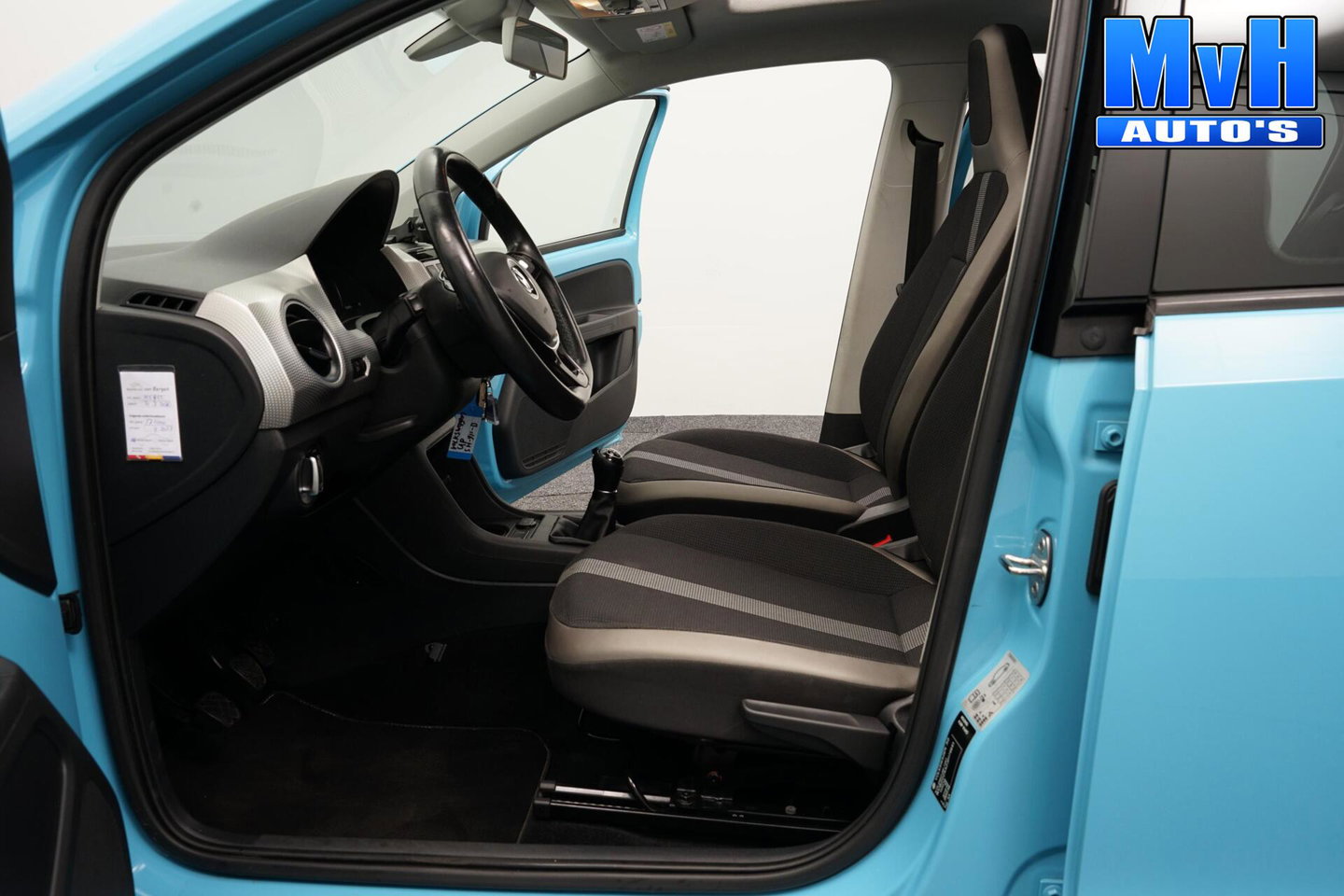 Volkswagen up! 1.0 BMT high up!|PANO|CAMERA|CRUISE|ORG.NL