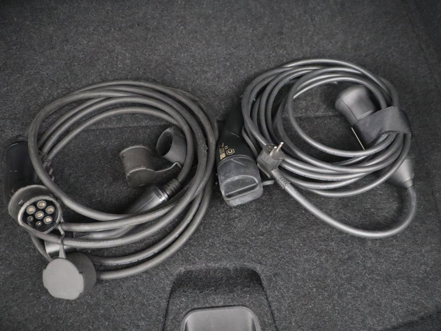 Polestar 2 Standard Range Single Motor 63kWh | SOH 91.5% | Panoramadak | Trekhaak | 360 camera | Harman/Kardon | Stuur/stoel verwarming | Carplay | Memory |