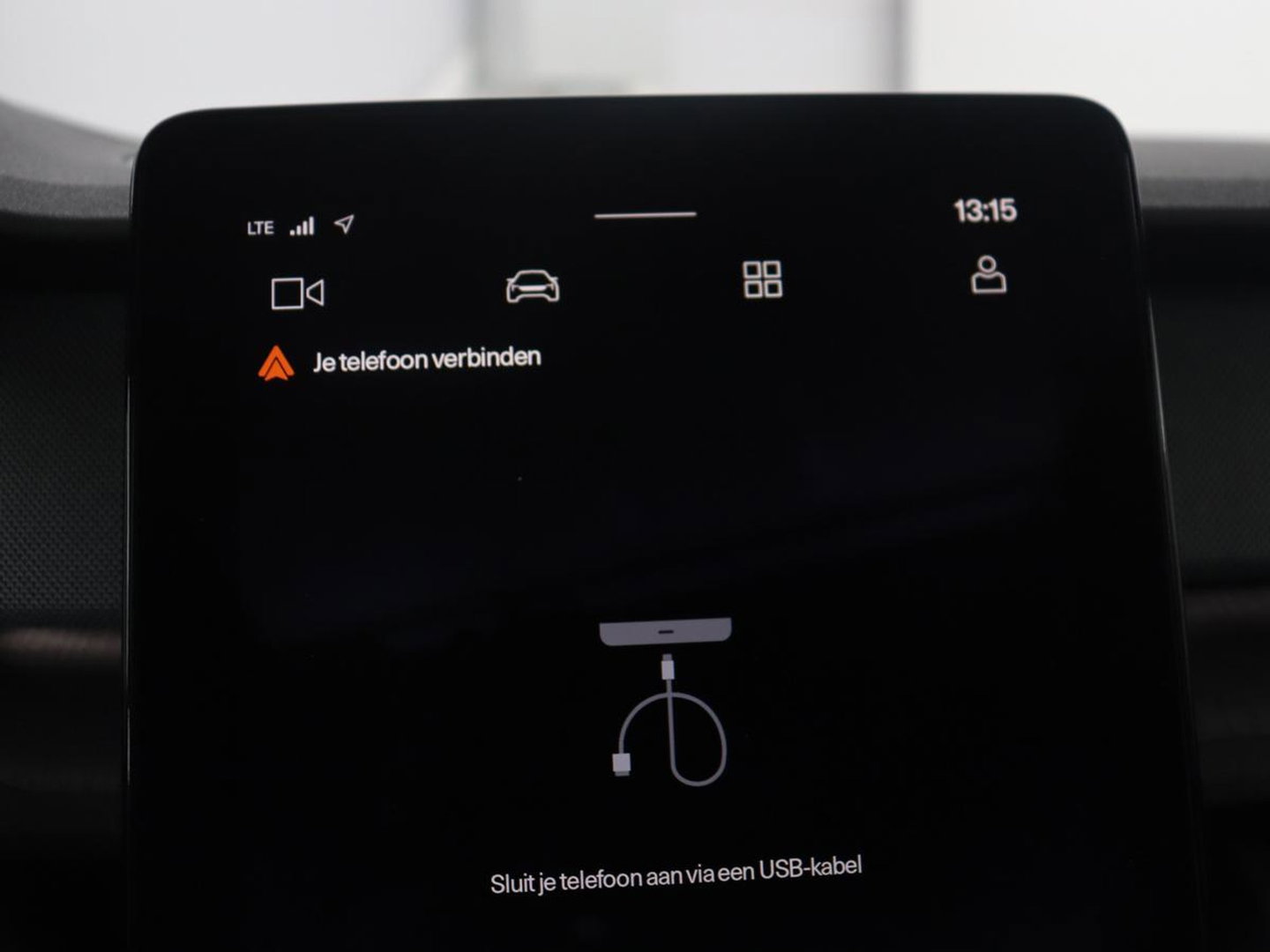 Polestar 2 Standard Range Single Motor 63kWh | SOH 91.5% | Panoramadak | Trekhaak | 360 camera | Harman/Kardon | Stuur/stoel verwarming | Carplay | Memory |