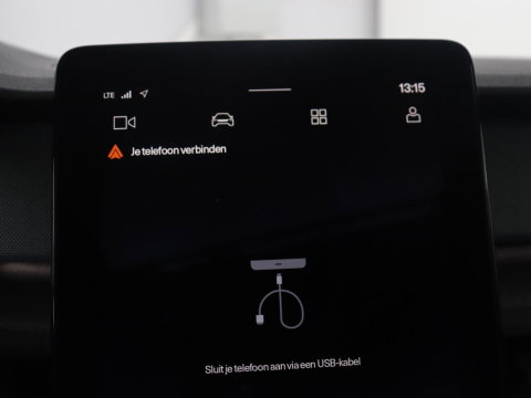 Polestar 2 Standard Range Single Motor 63kWh | SOH 91.5% | Panoramadak | Trekhaak | 360 camera | Harman/Kardon | Stuur/stoel verwarming | Carplay | Memory |