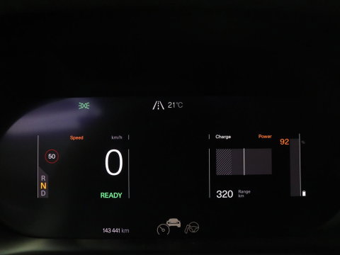 Polestar 2 Standard Range Single Motor 63kWh | SOH 91.5% | Panoramadak | Trekhaak | 360 camera | Harman/Kardon | Stuur/stoel verwarming | Carplay | Memory |