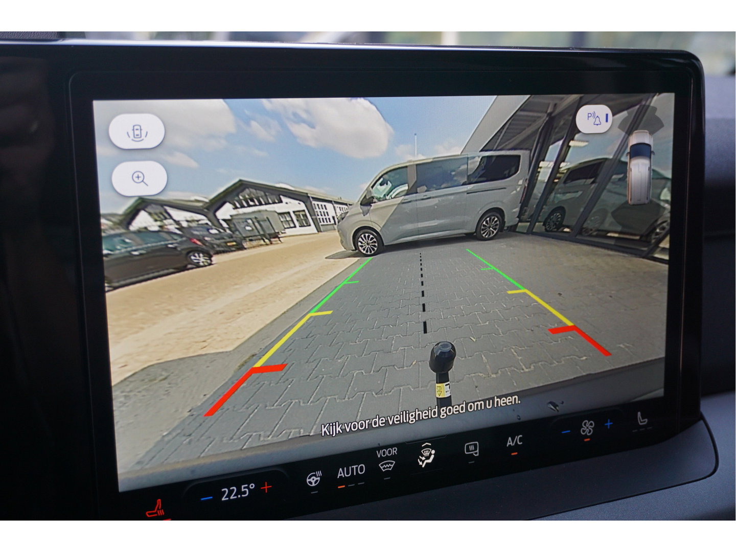 Ford Transit Courier Limited Elektrisch 46 kWh 136PK Apple CP/Android A, Cam, Stoel/Stuur verw. Trekhaak, LM Velg!! Nr. 01*