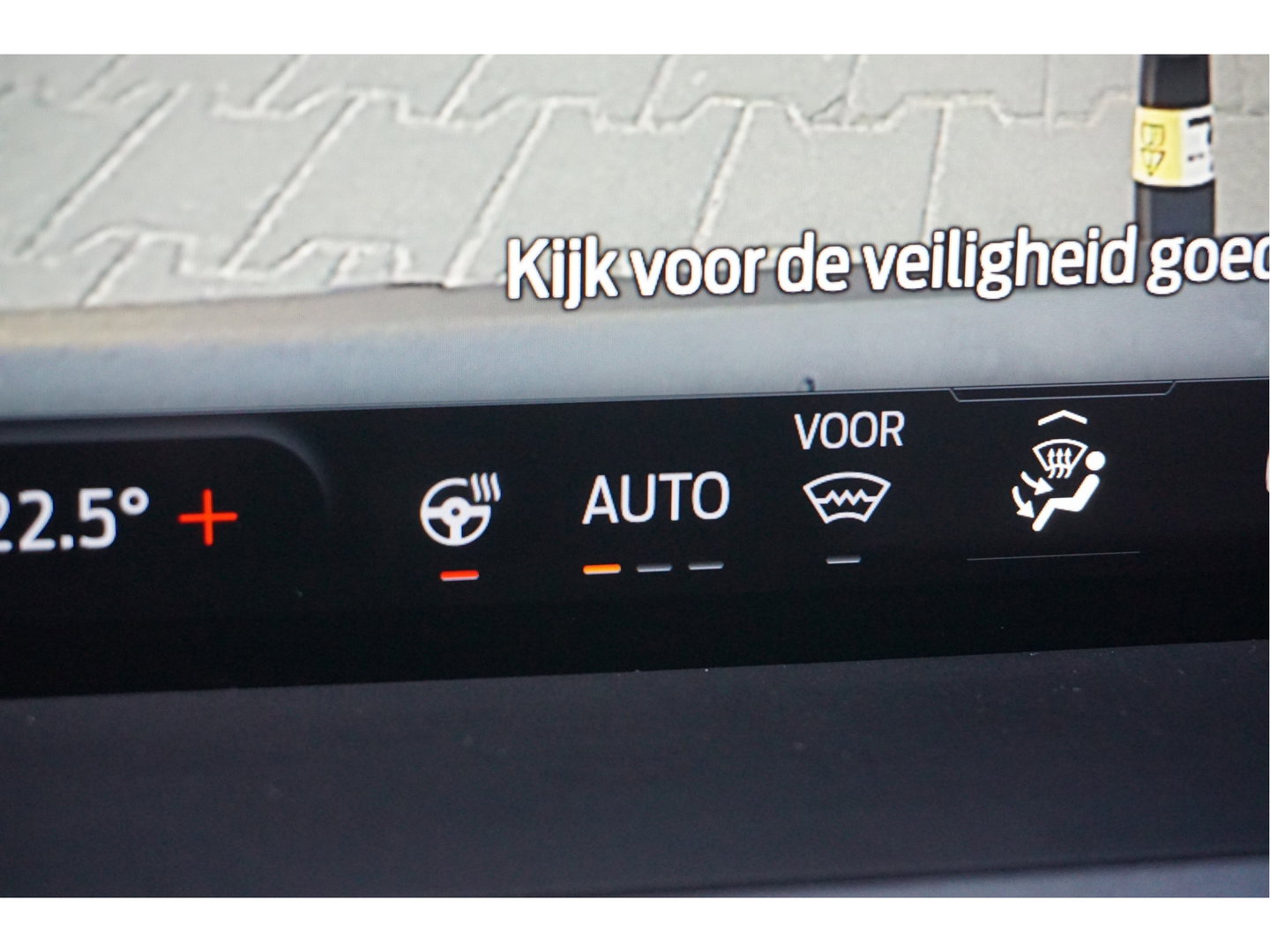 Ford Transit Courier Limited Elektrisch 46 kWh 136PK Apple CP/Android A, Cam, Stoel/Stuur verw. Trekhaak, LM Velg!! Nr. 01*