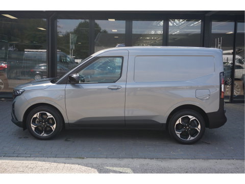 Ford Transit Courier Limited Elektrisch 46 kWh 136PK Apple CP/Android A, Cam, Stoel/Stuur verw. Trekhaak, LM Velg!! Nr. 01*