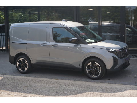 Ford Transit Courier Limited Elektrisch 46 kWh 136PK Apple CP/Android A, Cam, Stoel/Stuur verw. Trekhaak, LM Velg!! Nr. 01*