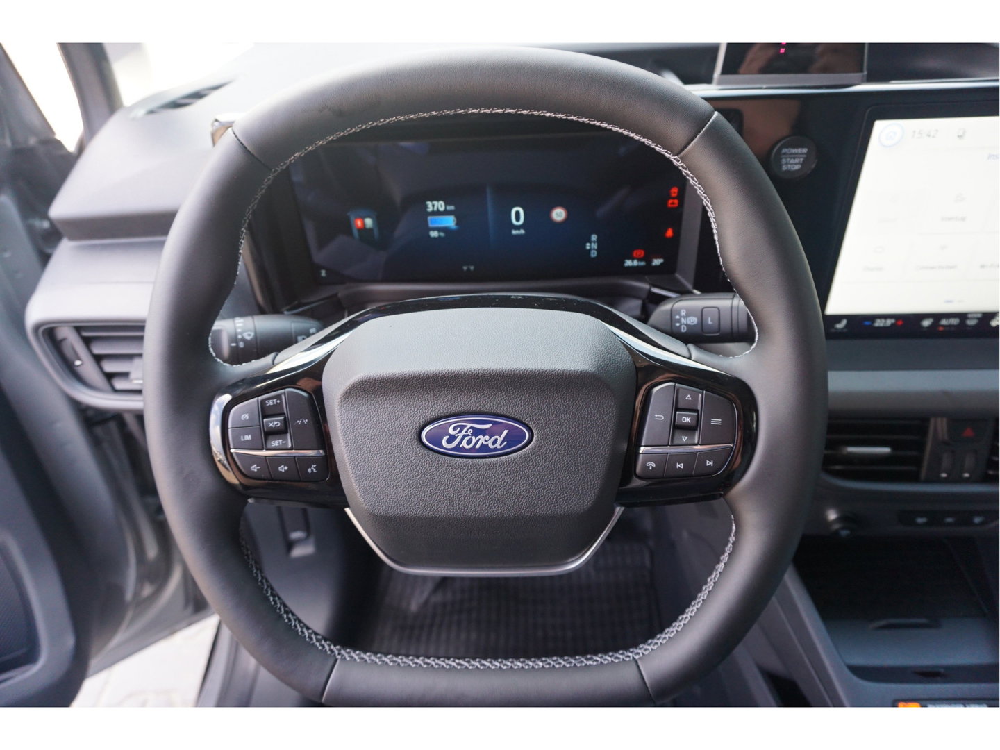 Ford Transit Courier Limited Elektrisch 46 kWh 136PK Apple CP/Android A, Cam, Stoel/Stuur verw. Trekhaak, LM Velg!! Nr. 01*