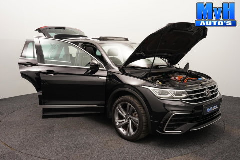 Volkswagen Tiguan 1.4 TSI PHEV R-Line|PANO|BOMVOL!|SOH.94%