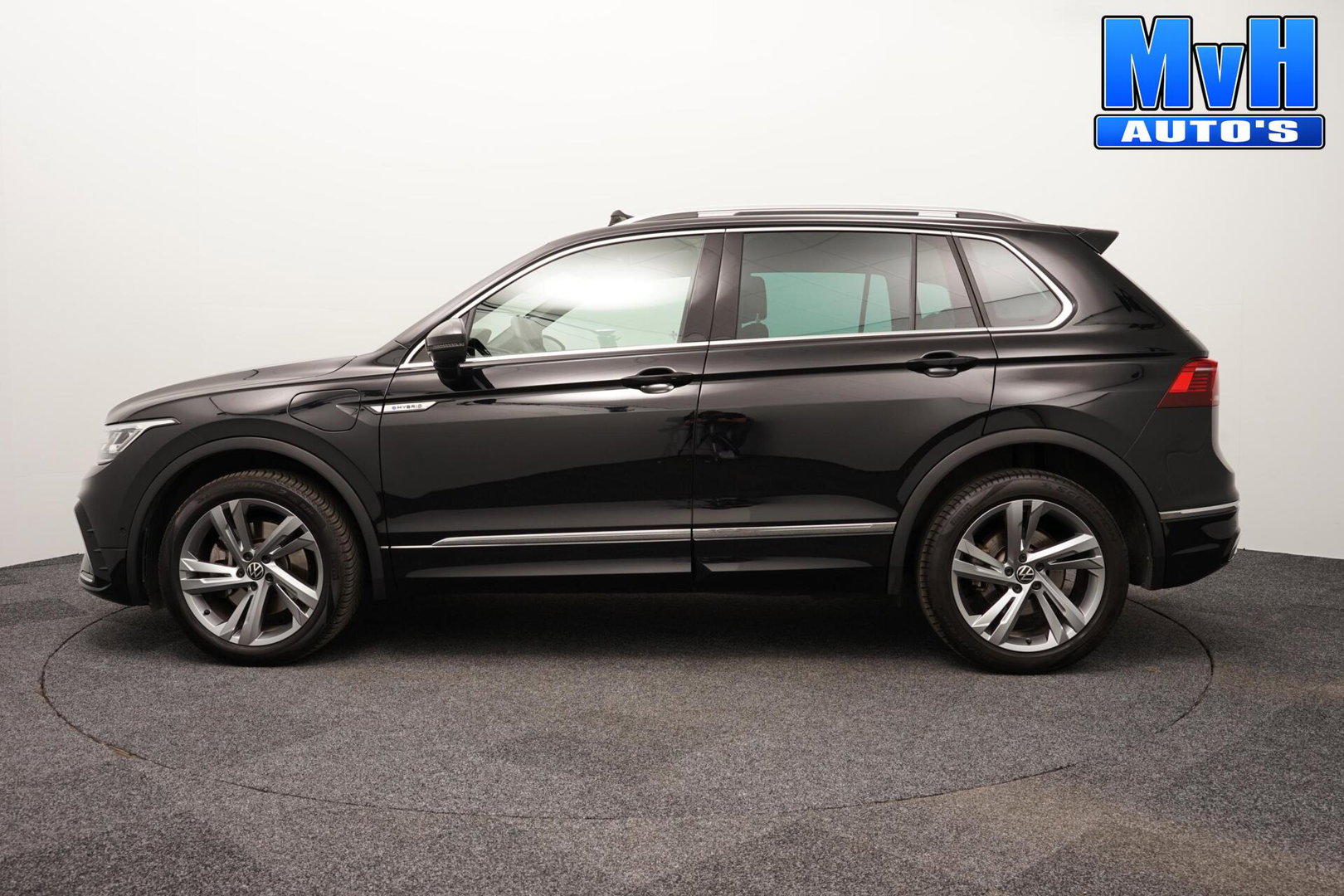Volkswagen Tiguan 1.4 TSI PHEV R-Line|PANO|BOMVOL!|SOH.94%