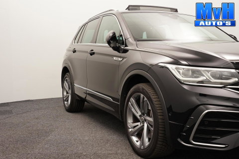 Volkswagen Tiguan 1.4 TSI PHEV R-Line|PANO|BOMVOL!|SOH.94%