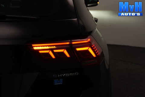 Volkswagen Tiguan 1.4 TSI PHEV R-Line|PANO|BOMVOL!|SOH.94%