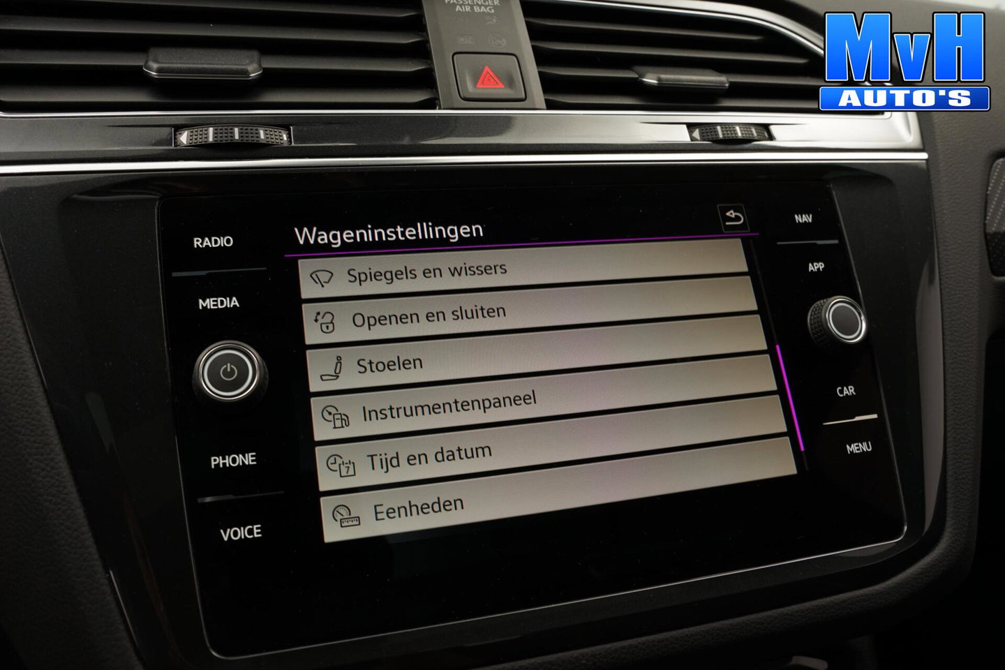 Volkswagen Tiguan 1.4 TSI PHEV R-Line|PANO|BOMVOL!|SOH.94%