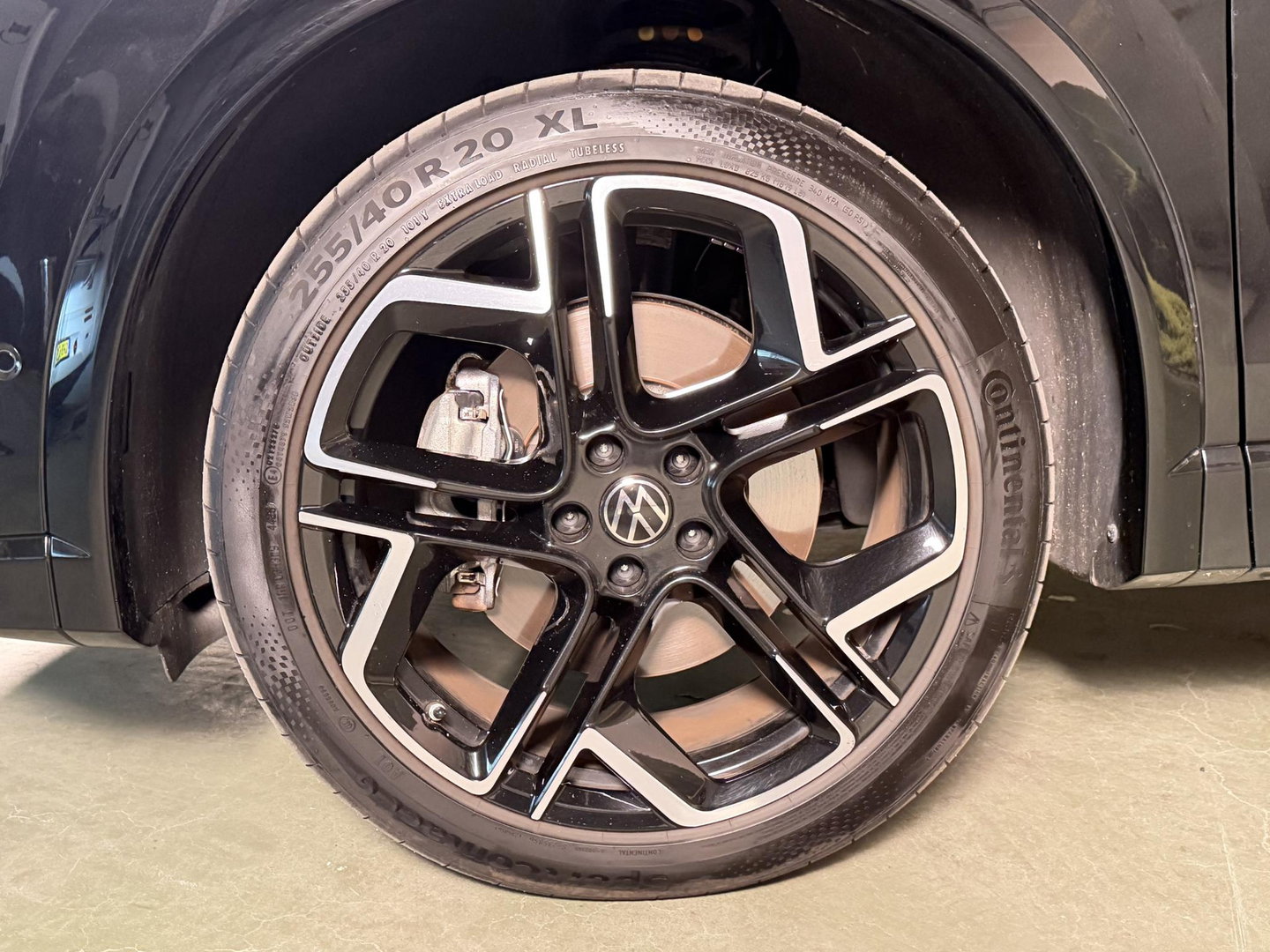 Volkswagen Tiguan 1.5 eHybrid R-Line Edition Full options l fabriek garantie extra