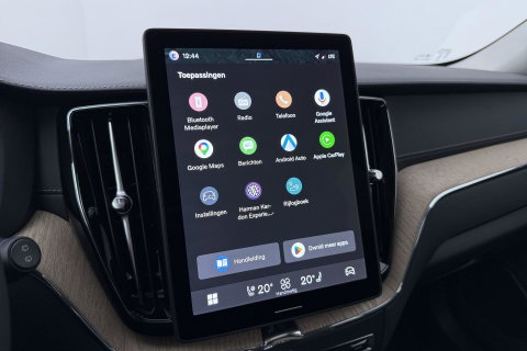 Volvo XC60 T8 Ultra Dark | Luchtvering | Harman/Kardon | Panoramadak | 360° Camera | Head-Up | Stoel+Stuurverwarming | ACC