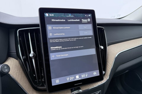 Volvo XC60 T8 Ultra Dark | Luchtvering | Harman/Kardon | Panoramadak | 360° Camera | Head-Up | Stoel+Stuurverwarming | ACC