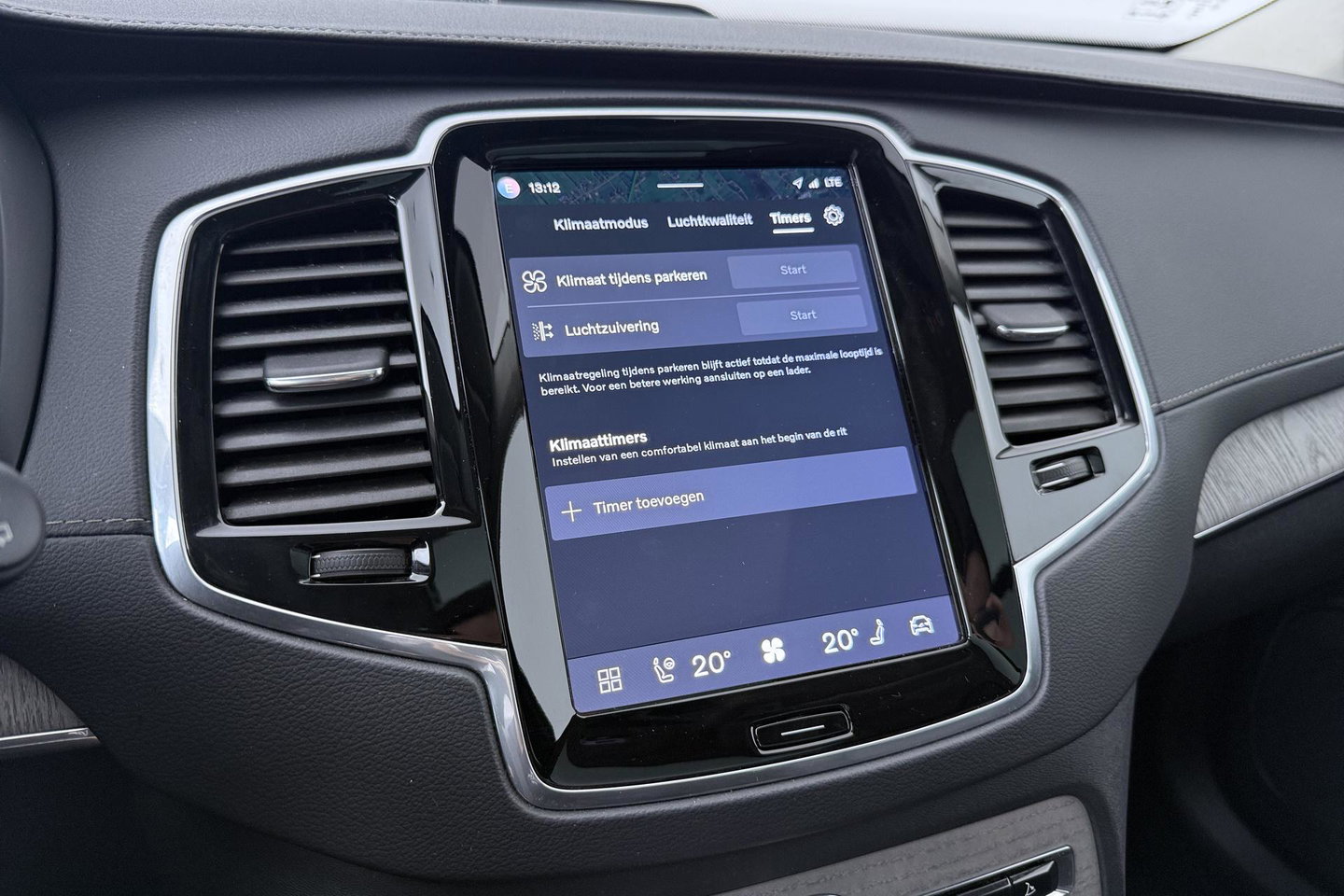 Volvo XC90 T8 Ultra Dark | Bowers&Wilkins | Luchtvering | Panoramadak | 360° Camera | Massage | Head-Up | Trekhaak | 22 inch | ACC