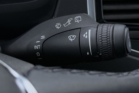 Volvo XC90 T8 Ultra Dark | Bowers&Wilkins | Luchtvering | Panoramadak | 360° Camera | Massage | Head-Up | Trekhaak | 22 inch | ACC