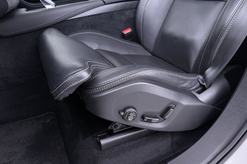Volvo XC90 T8 Ultra Dark | Bowers&Wilkins | Luchtvering | Panoramadak | 360° Camera | Massage | Head-Up | Trekhaak | 22 inch | ACC