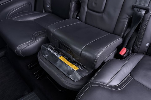 Volvo XC90 T8 Ultra Dark | Bowers&Wilkins | Luchtvering | Panoramadak | 360° Camera | Massage | Head-Up | Trekhaak | 22 inch | ACC