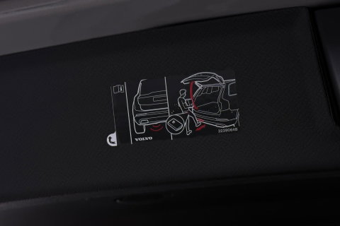 Volvo XC90 T8 Ultra Dark | Bowers&Wilkins | Luchtvering | Panoramadak | 360° Camera | Massage | Head-Up | Trekhaak | 22 inch | ACC
