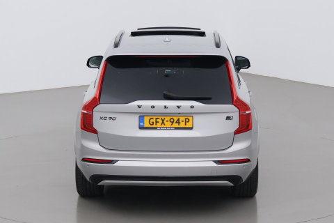 Volvo XC90 T8 Ultra Dark | Bowers&Wilkins | Luchtvering | Panoramadak | 360° Camera | Massage | Head-Up | Trekhaak | 22 inch | ACC