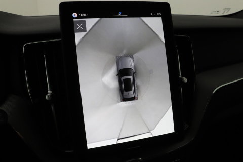 Volvo XC60 T6 Plus Black Edition | Harman/Kardon | Pilot Assist | Panoramadak | 360° Camera | Head-Up | Stoel+Stuurverwarming | 21 Inch