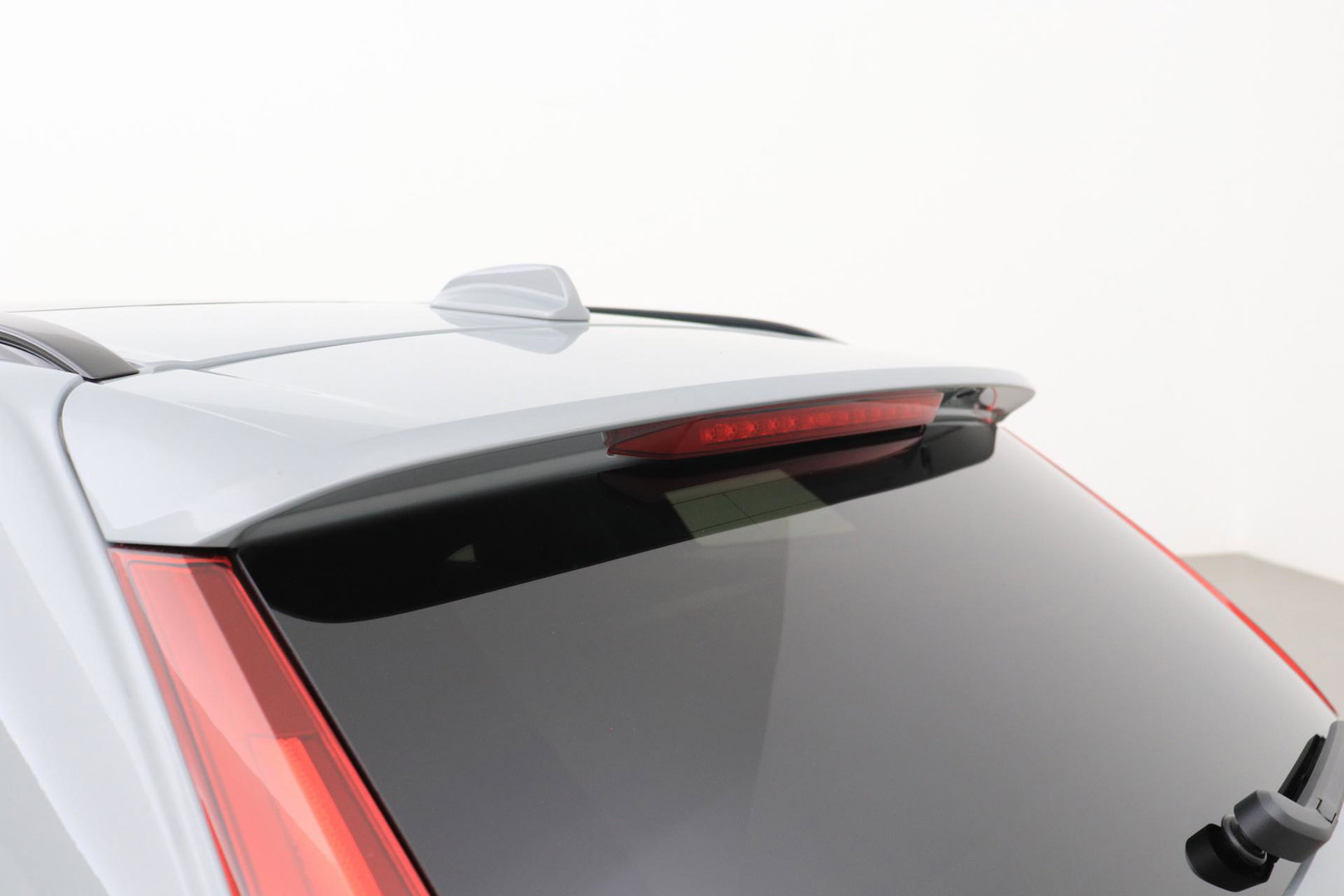 Volvo XC60 T6 Plus Black Edition | Harman/Kardon | Pilot Assist | Panoramadak | 360° Camera | Head-Up | Stoel+Stuurverwarming | 21 Inch