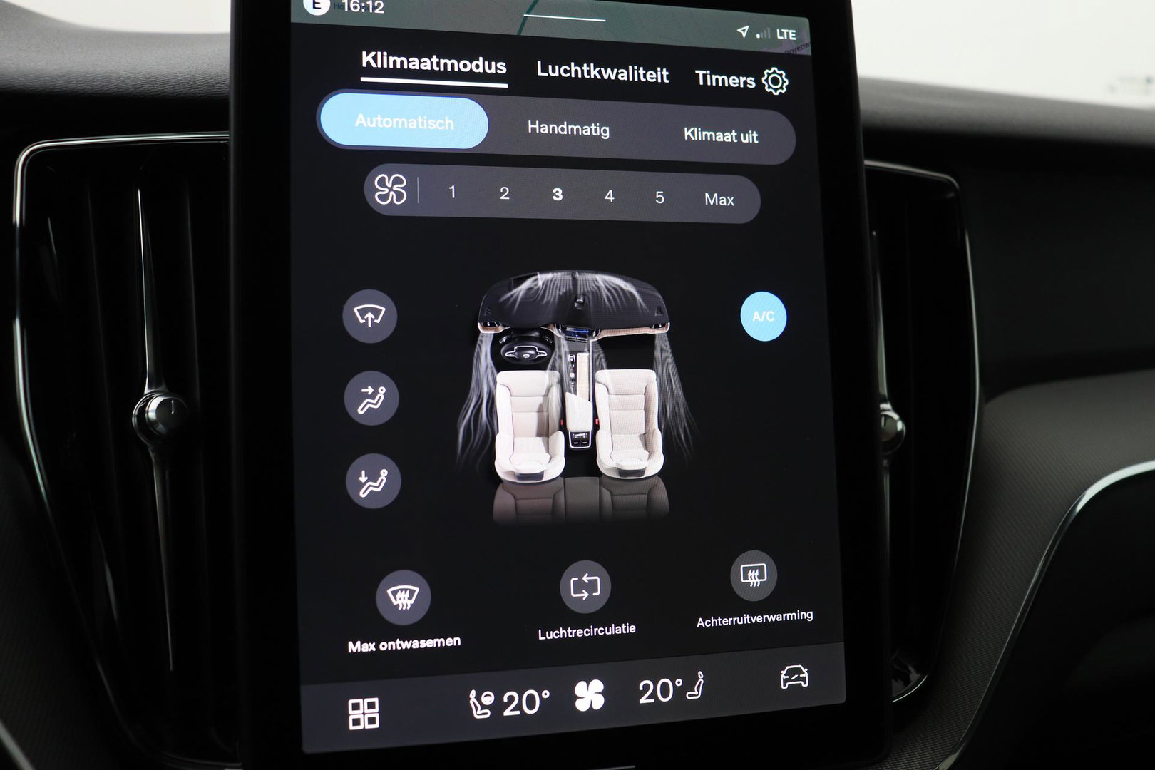 Volvo XC60 T6 Plus Black Edition | Harman/Kardon | Panoramadak | Pilot Assist | 360° Camera | Head-Up | Stoel+Stuurverwarming | 21 Inch