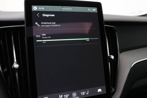 Volvo XC60 T6 Plus Black Edition | Harman/Kardon | Panoramadak | Pilot Assist | 360° Camera | Head-Up | Stoel+Stuurverwarming | 21 Inch