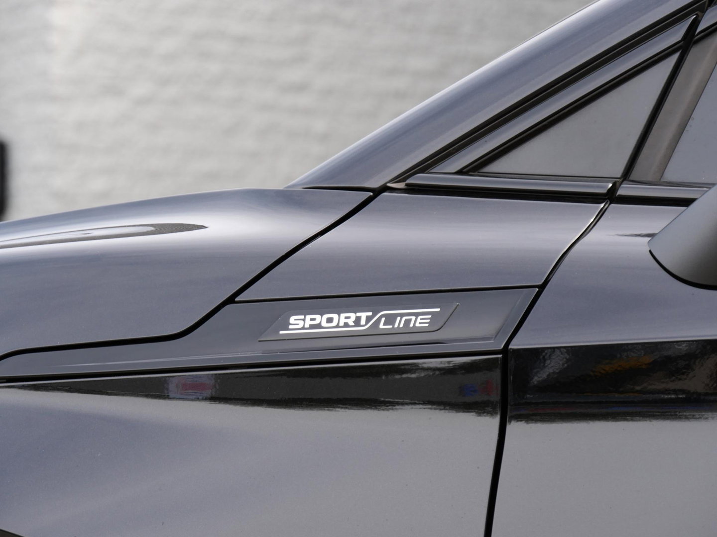 Škoda Enyaq iV 80 SPORTLINE/ MATRIX LED/ CAMERA/ KEYLESS/ SOH 93%