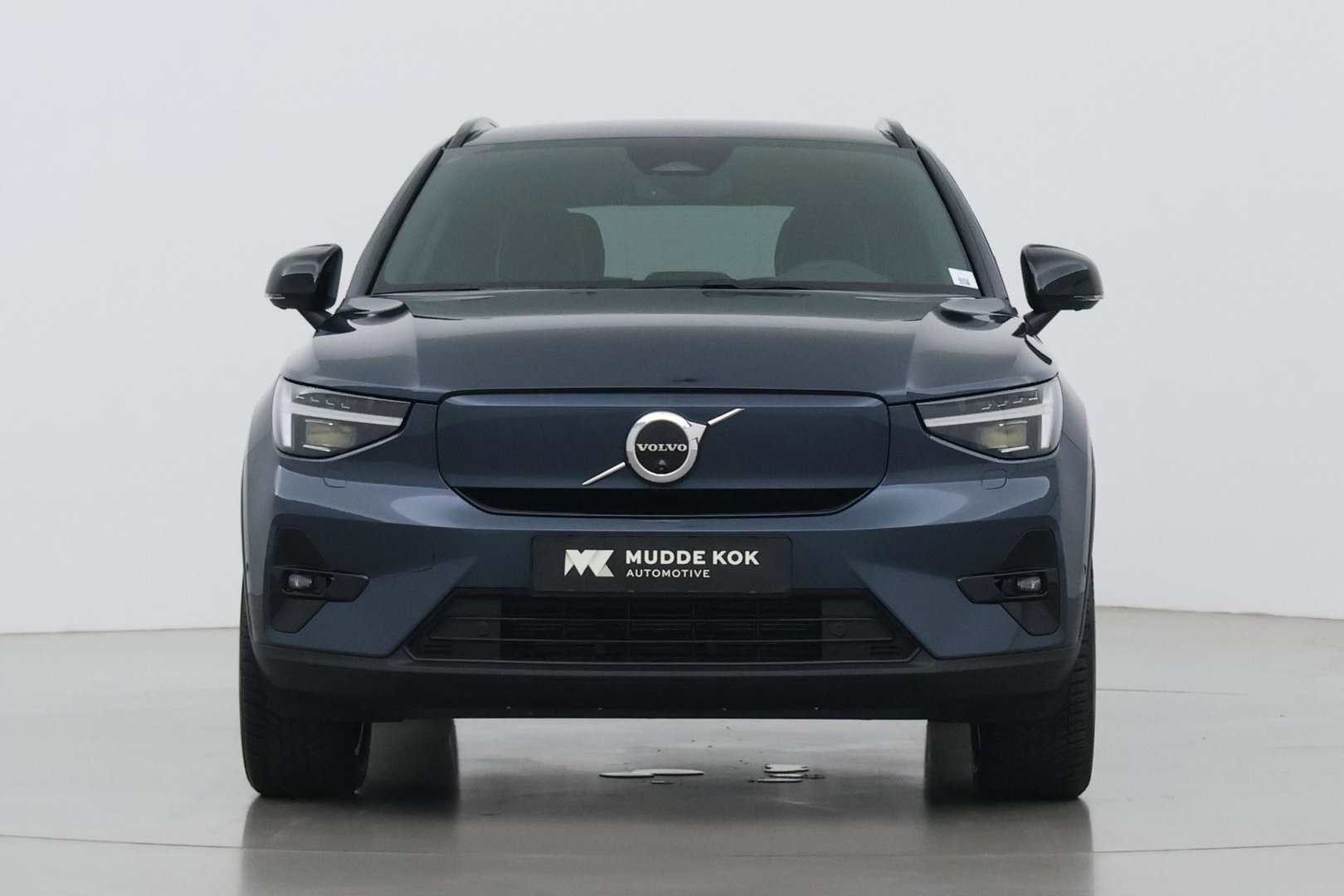 Volvo EX40 Single Motor Extended Range Plus | 82 kWh | Harman/Kardon | Pilot Assist | 360° Camera | Warmtepomp | Stoel+Stuurverwarming | ACC