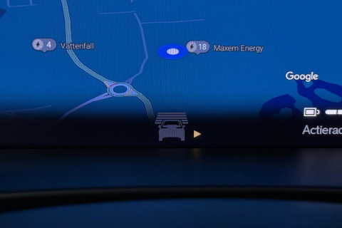 Volvo EX40 Single Motor Extended Range Plus | 82 kWh | Harman/Kardon | Pilot Assist | 360° Camera | Warmtepomp | Stoel+Stuurverwarming | ACC