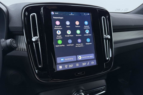 Volvo EX40 Single Motor Extended Range Plus | 82 kWh | Harman/Kardon | Pilot Assist | 360° Camera | Warmtepomp | Stoel+Stuurverwarming | ACC