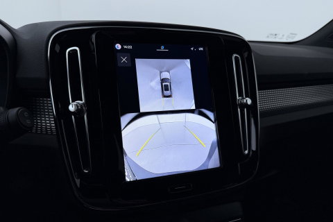Volvo EX40 Single Motor Extended Range Plus | 82 kWh | Harman/Kardon | Pilot Assist | 360° Camera | Warmtepomp | Stoel+Stuurverwarming | ACC