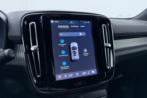 Volvo EX40 Single Motor Extended Range Plus | 82 kWh | Harman/Kardon | Pilot Assist | 360° Camera | Warmtepomp | Stoel+Stuurverwarming | ACC