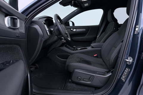 Volvo EX40 Single Motor Extended Range Plus | 82 kWh | Harman/Kardon | Pilot Assist | 360° Camera | Warmtepomp | Stoel+Stuurverwarming | ACC