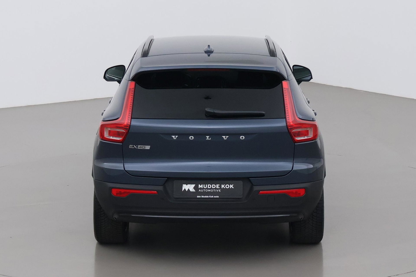 Volvo EX40 Single Motor Extended Range Plus | 82 kWh | Harman/Kardon | Pilot Assist | 360° Camera | Warmtepomp | Stoel+Stuurverwarming | ACC