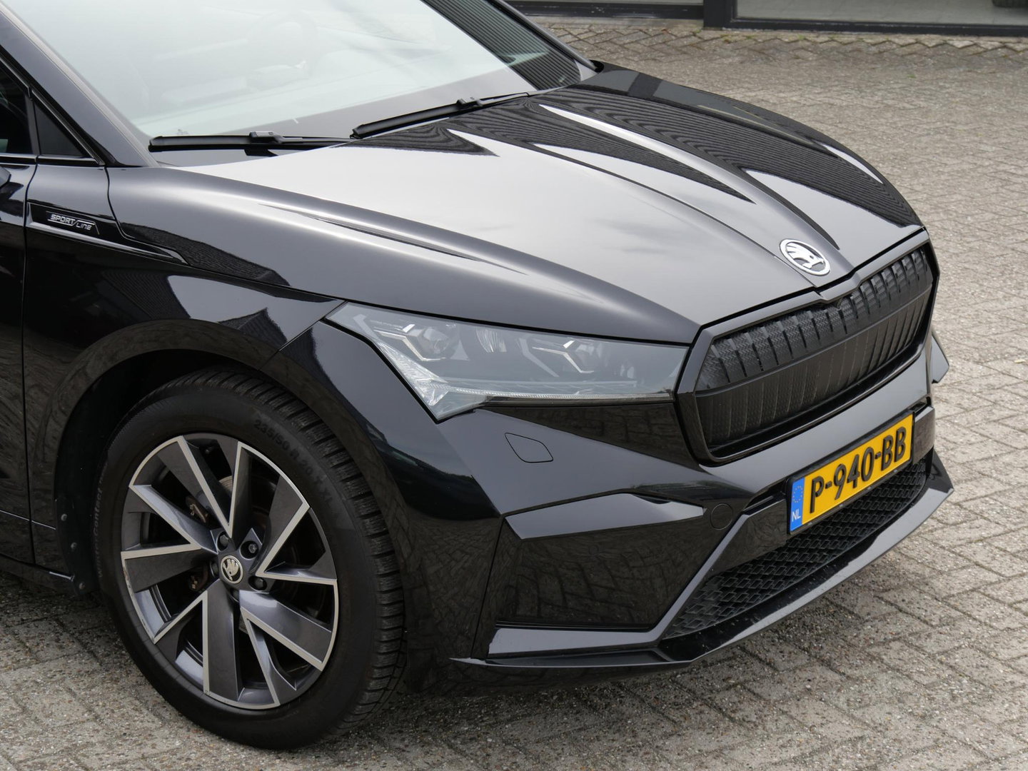 Škoda Enyaq iV 80 SPORTLINE/ MATRIX LED/ CAMERA/ KEYLESS/ SOH 93%