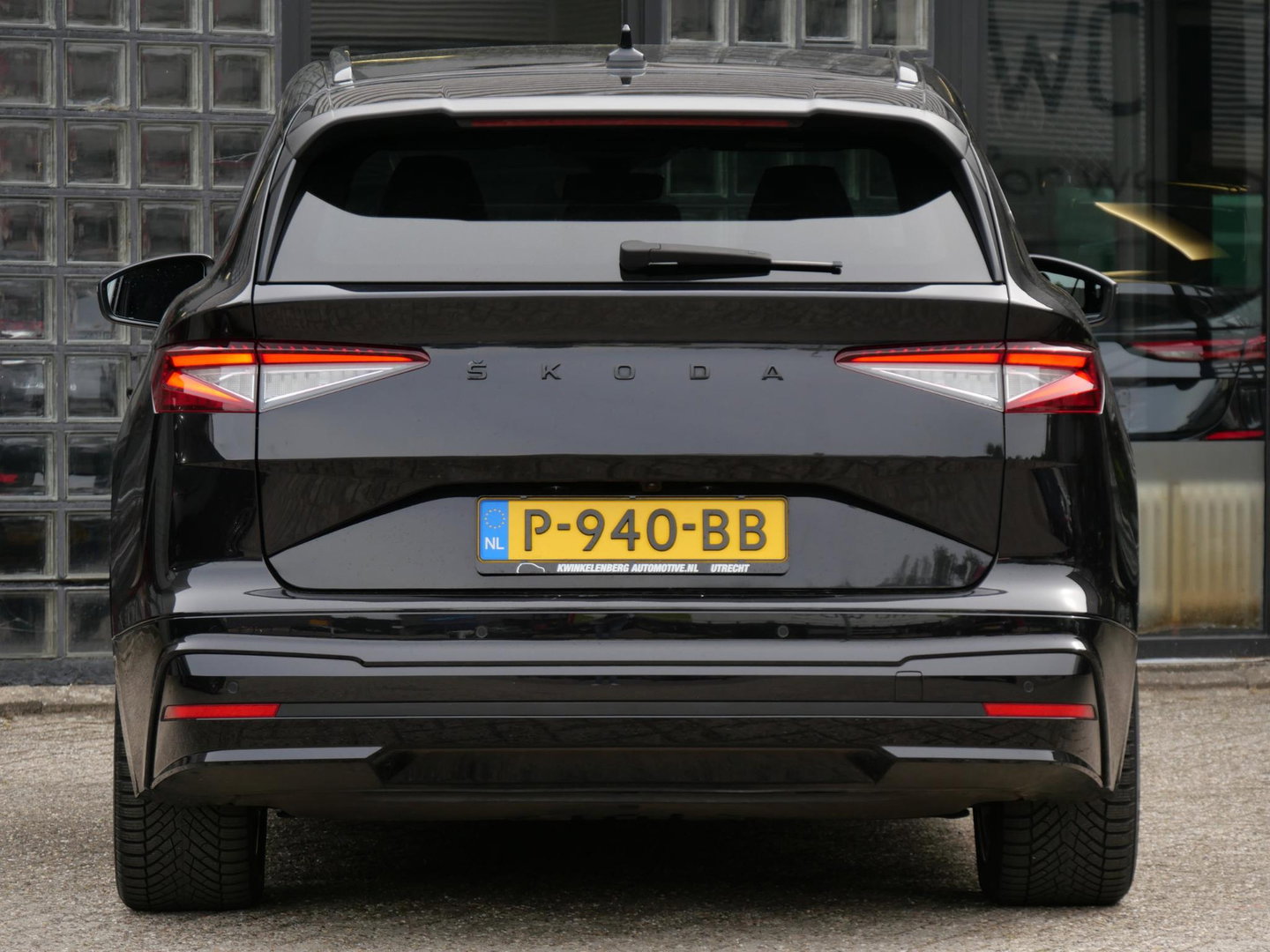 Škoda Enyaq iV 80 SPORTLINE/ MATRIX LED/ CAMERA/ KEYLESS/ SOH 93%