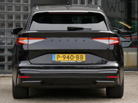 Škoda Enyaq iV 80 SPORTLINE/ MATRIX LED/ CAMERA/ KEYLESS/ SOH 93%