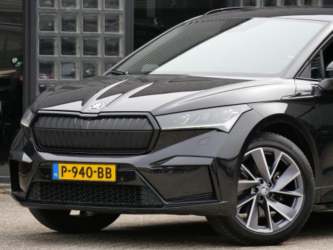 Škoda Enyaq iV 80 SPORTLINE/ MATRIX LED/ CAMERA/ KEYLESS/ SOH 93%