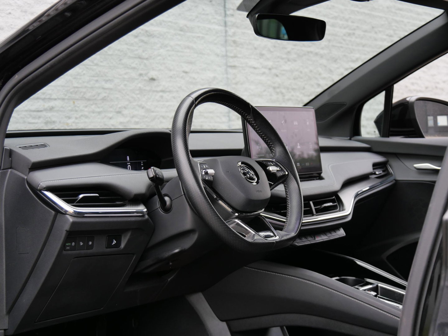 Škoda Enyaq iV 80 SPORTLINE/ MATRIX LED/ CAMERA/ KEYLESS/ SOH 93%