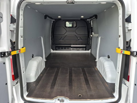 Ford Transit Custom 280 2.0 TDCI L2H1 Trend AUTOMAAT / CRUISE CONTROLE / AIRCO / 3 ZITS