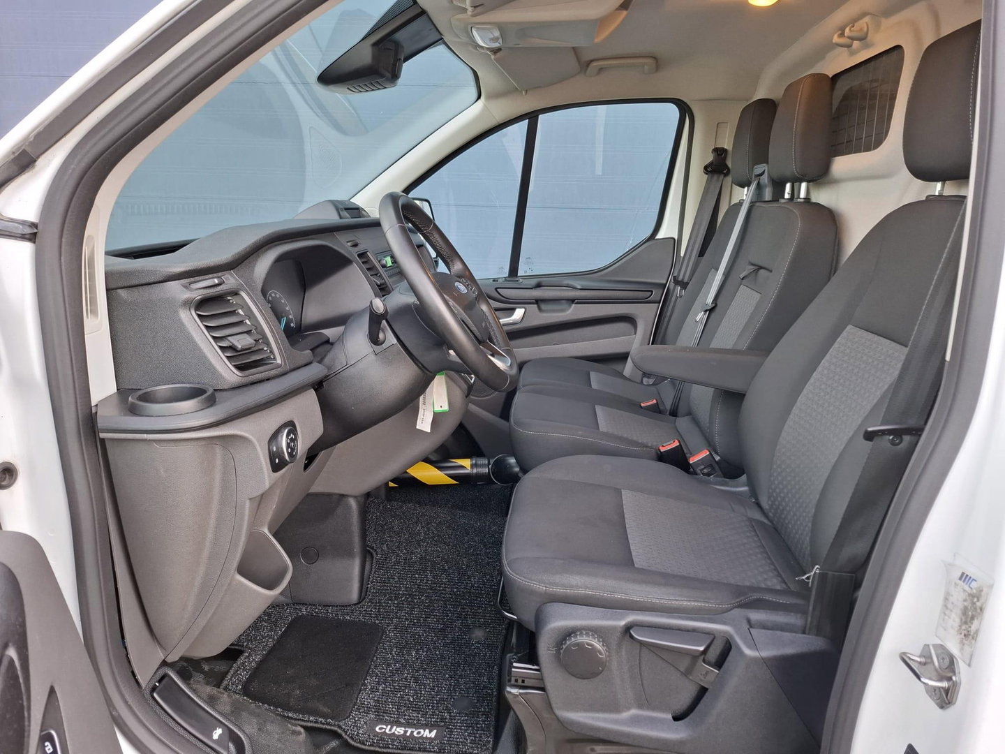 Ford Transit Custom 280 2.0 TDCI L2H1 Trend AUTOMAAT / CRUISE CONTROLE / AIRCO / 3 ZITS