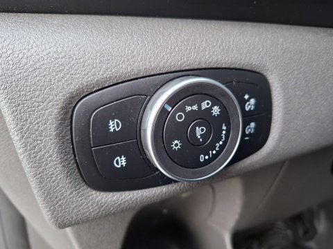 Ford Transit Custom 280 2.0 TDCI L2H1 Trend AUTOMAAT / CRUISE CONTROLE / AIRCO / 3 ZITS