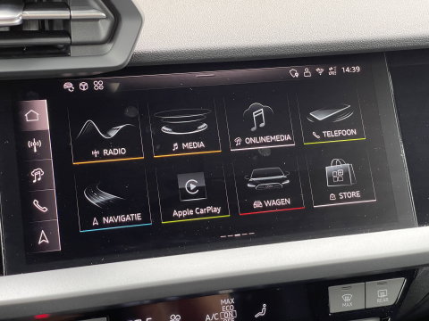 Audi A3 Sportback 30 TFSI Advanced edition | Apple Carplay | LED | Adaptieve Cruise Control | Camera | DAB+ | Navigatie | Airconditioning |