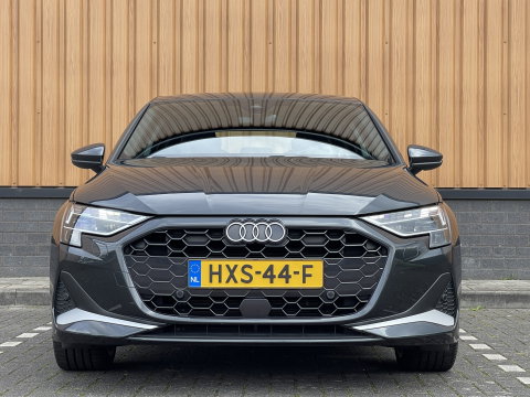 Audi A3 Sportback 30 TFSI Advanced edition | Apple Carplay | LED | Adaptieve Cruise Control | Camera | DAB+ | Navigatie | Airconditioning |